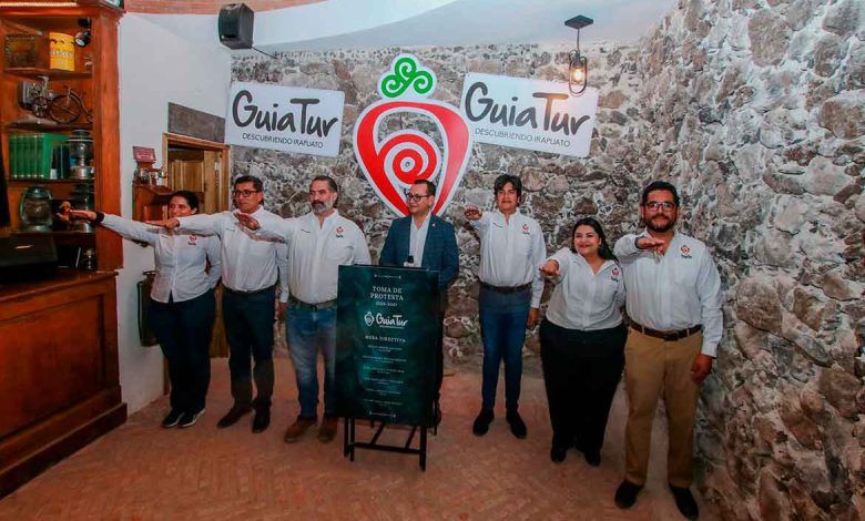 SON GUÍAS DEL PATRIMONIO TURÍSTICO