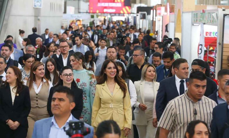 Llama Gobernadora a la unidad
